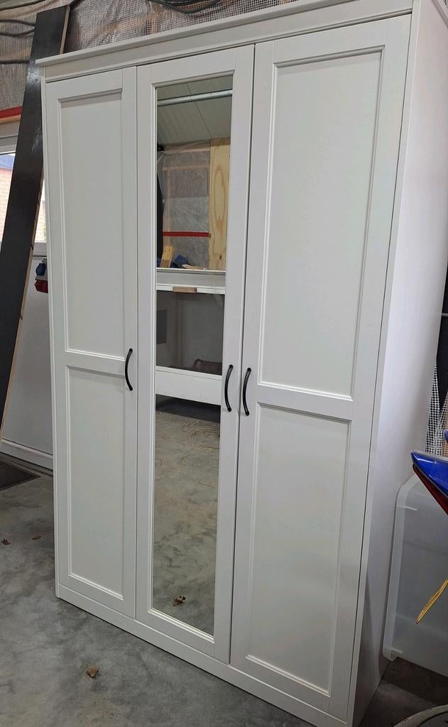 Ikea Songesand kledingkast - Wit met spiegel, Ophalen, Met deur(en), Gebruikt, 150 tot 200 cm