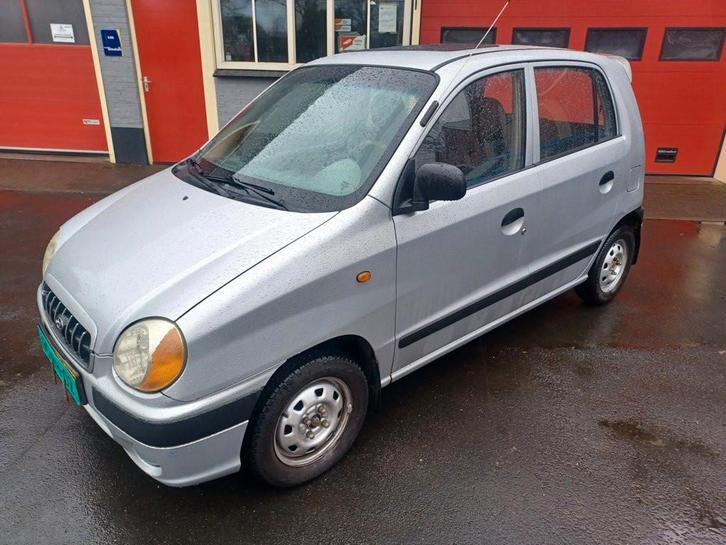 Hyundai Atos Spirit 1.0i SX AUTOMAAT, Auto's, Hyundai, Particulier, Te koop, Atos, Centrale vergrendeling, Elektrische ramen, Metallic lak