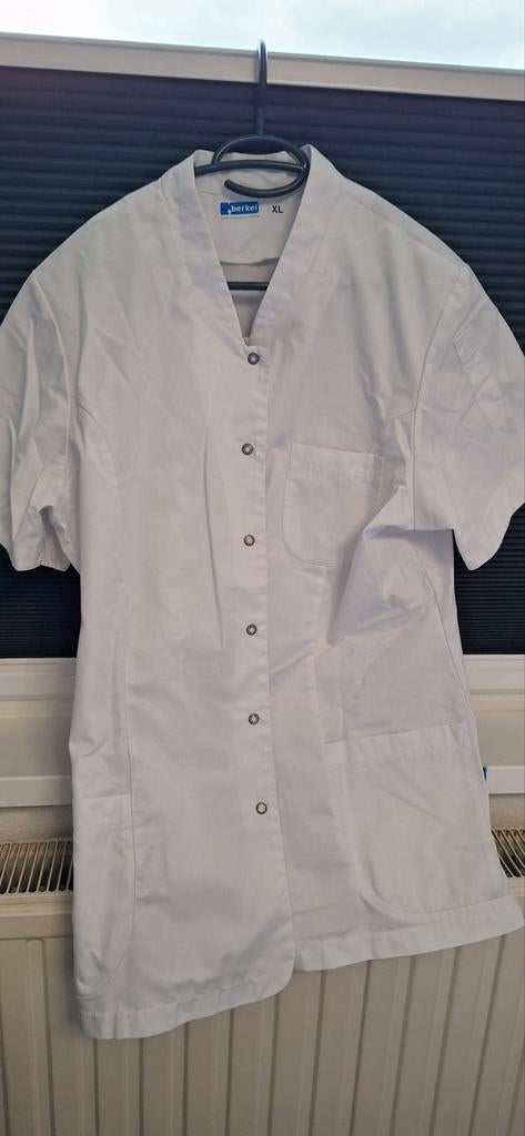 Berkel 2 witte zorg jasjes Maat XL, Ophalen of Verzenden, Zo goed als nieuw, Maat 46/48 (XL) of groter, Wit