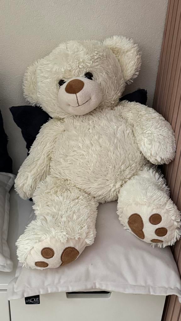 Te koop: grote knuffelbeer wit 60 cm, Beer, Ophalen of Verzenden, Zo goed als nieuw, Middelgroot (20 tot 80 cm)