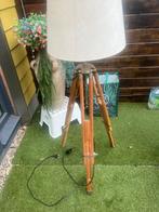 Drie poot lamp, Ophalen, Zo goed als nieuw, 150 tot 200 cm