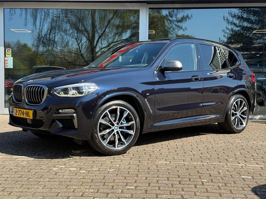 BMW X3 M40i xDrive l Head-Up l D.A.P l Panoramadak, 2000 kg, Leder en Stof, Zwart, Bedrijf