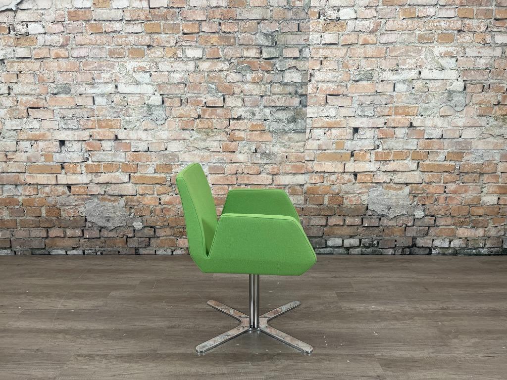 Vervoort Design Stoel groen bij TheReSales, Overige kleuren, Ophalen of Verzenden, Zo goed als nieuw, Stof