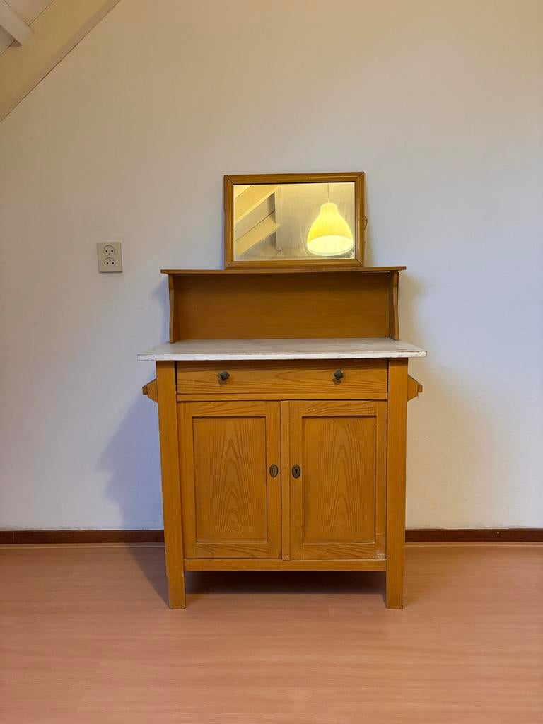 Vintage houten kastje met marmeren blad en spiegel, Ophalen, Gebruikt