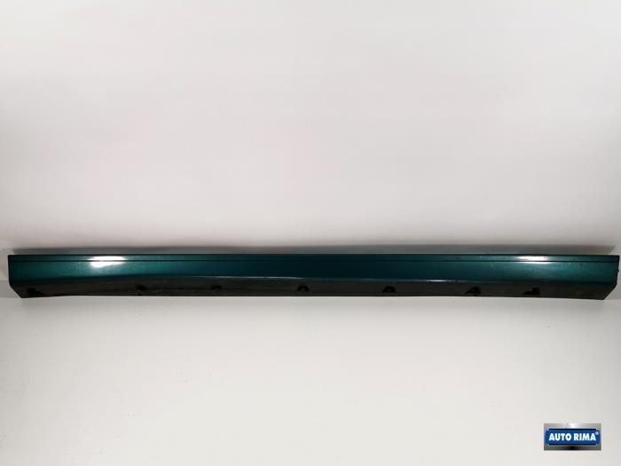 Dorpel rechts van een Volvo 850 (416), Gebruikt, -, -, Ophalen of Verzenden