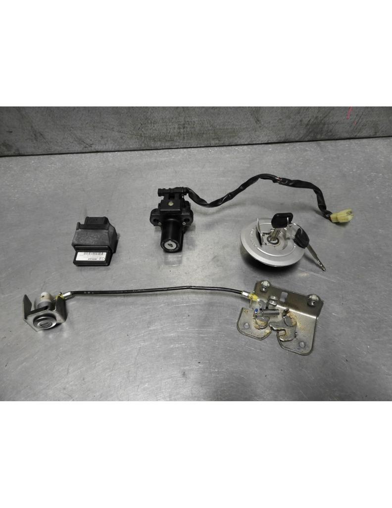CBR250R 2011 - 2013 Honda Slot Slotenset D1-41511, Motoren