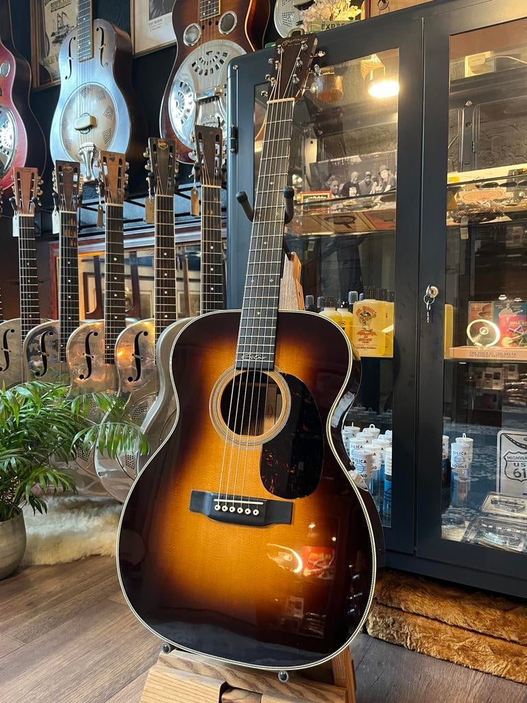 Martin 000-28EC (Eric Clapton), Muziek en Instrumenten, Snaarinstrumenten | Gitaren | Akoestisch, Ophalen, Zo goed als nieuw, Western- of Steelstringgitaar