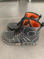 MAG megamok zwart 40, Ophalen of Verzenden, Zo goed als nieuw, Zwart, Sneakers of Gympen