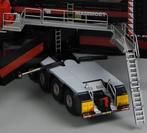 Gezocht: Liebherr LG 1750 Loopbordes links [Conrad-1:50], Ophalen of Verzenden, Hijskraan, Tractor of Landbouw, Conrad