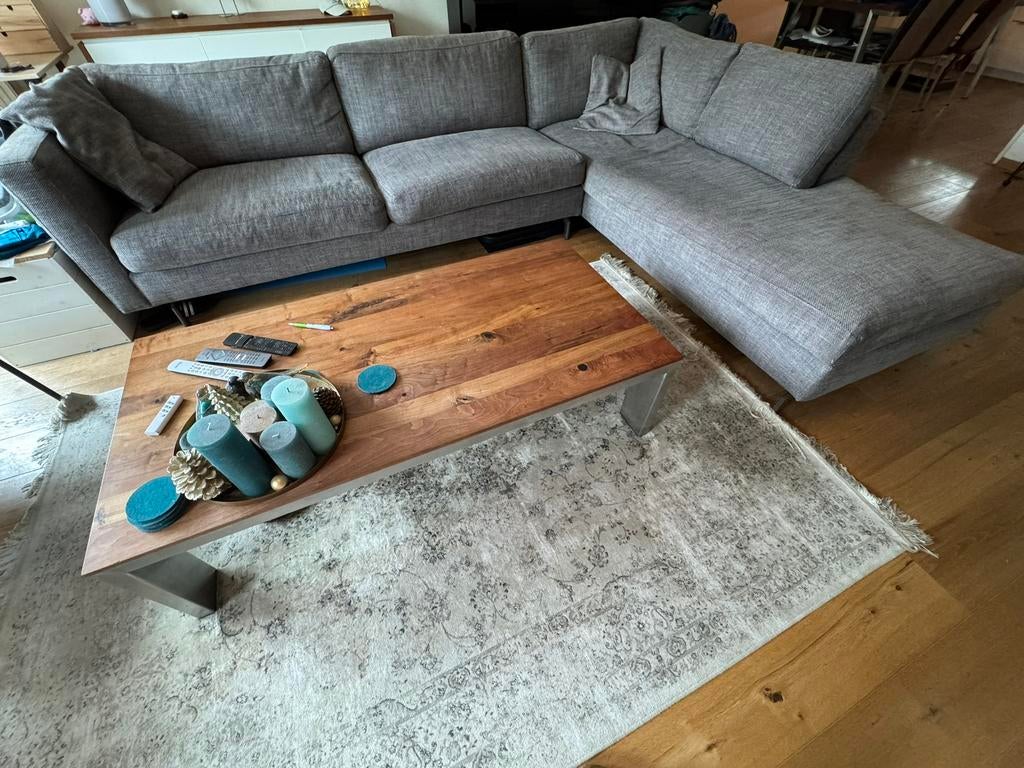 4-5 persoons Movani hoekbank | gereinigd | 305 cm breed, Ophalen, Zo goed als nieuw