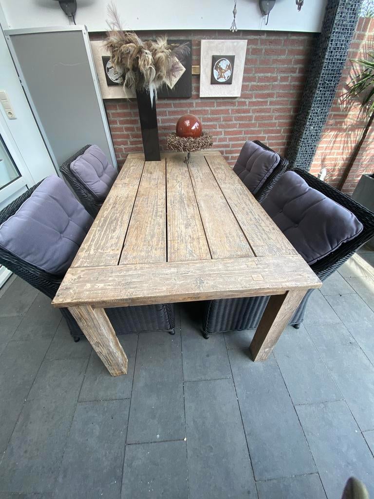 Thaise Teak Tuinset: Grote en Kleine Tafel met Rotan Stoelen, Ophalen, Gebruikt, Eettafel, 6 zitplaatsen