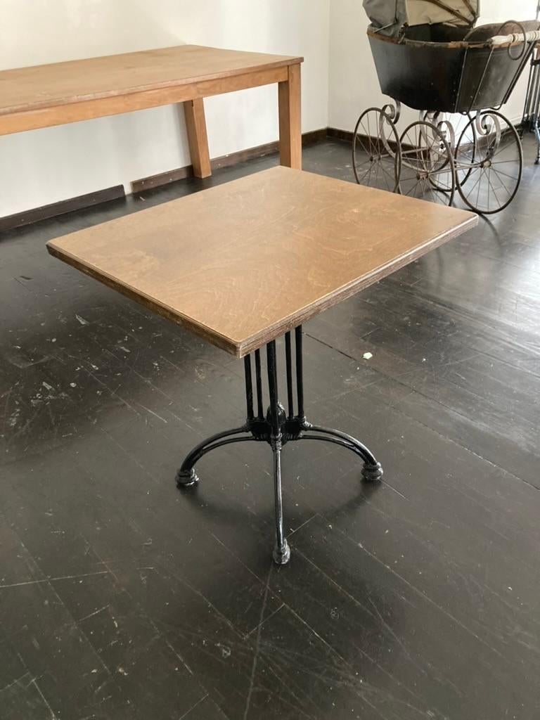 Franse Bistro tafeltjes, Ophalen