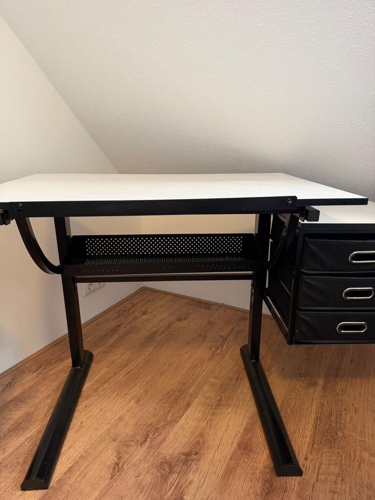 Tekentafel, Ophalen, Gebruikt