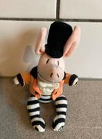 Olivia knuffeltje stalmeester circus varken knuffel, Ophalen of Verzenden, Zo goed als nieuw, Overige typen