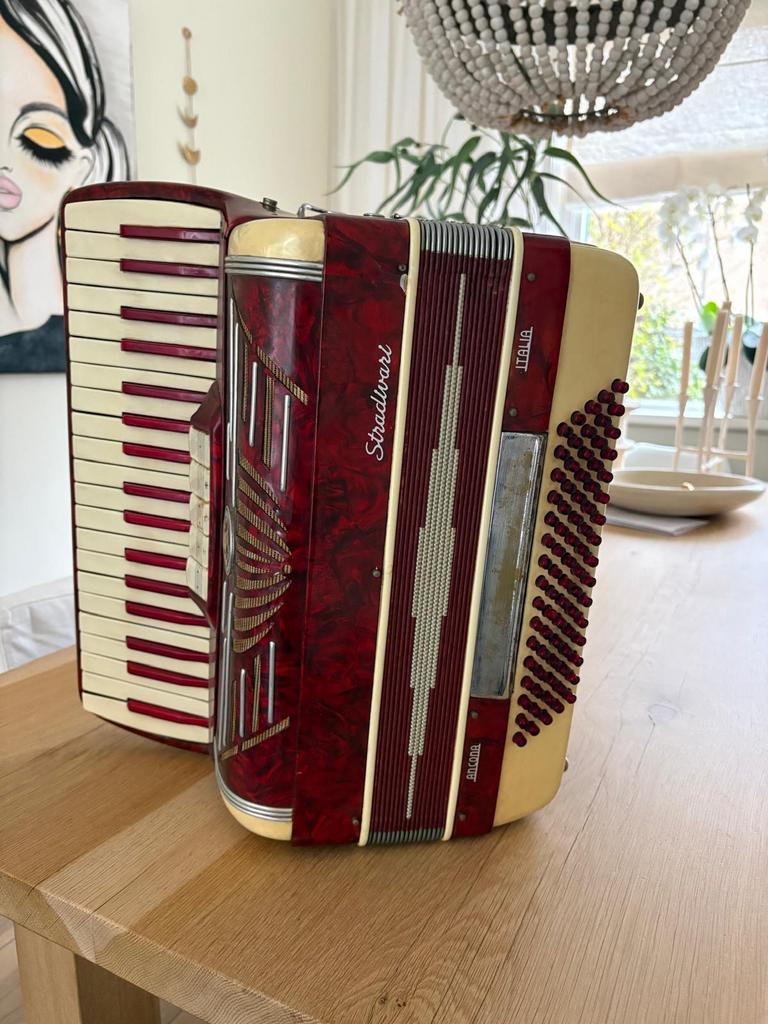 Symphonica - Piano accordéon - Italie - 1960