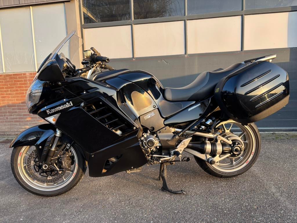 Kawasaki GTR 1400 ABS - Parelmoer blauw, 4 cilinders, Motorrijbewijs A, 1400 cc, Particulier