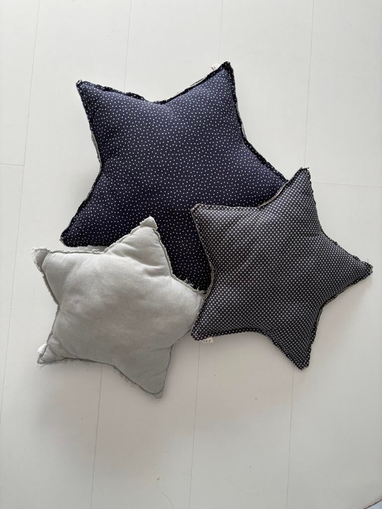 Numero 74 kussens ster, Ophalen of Verzenden, Zo goed als nieuw, Blauw, Vierkant