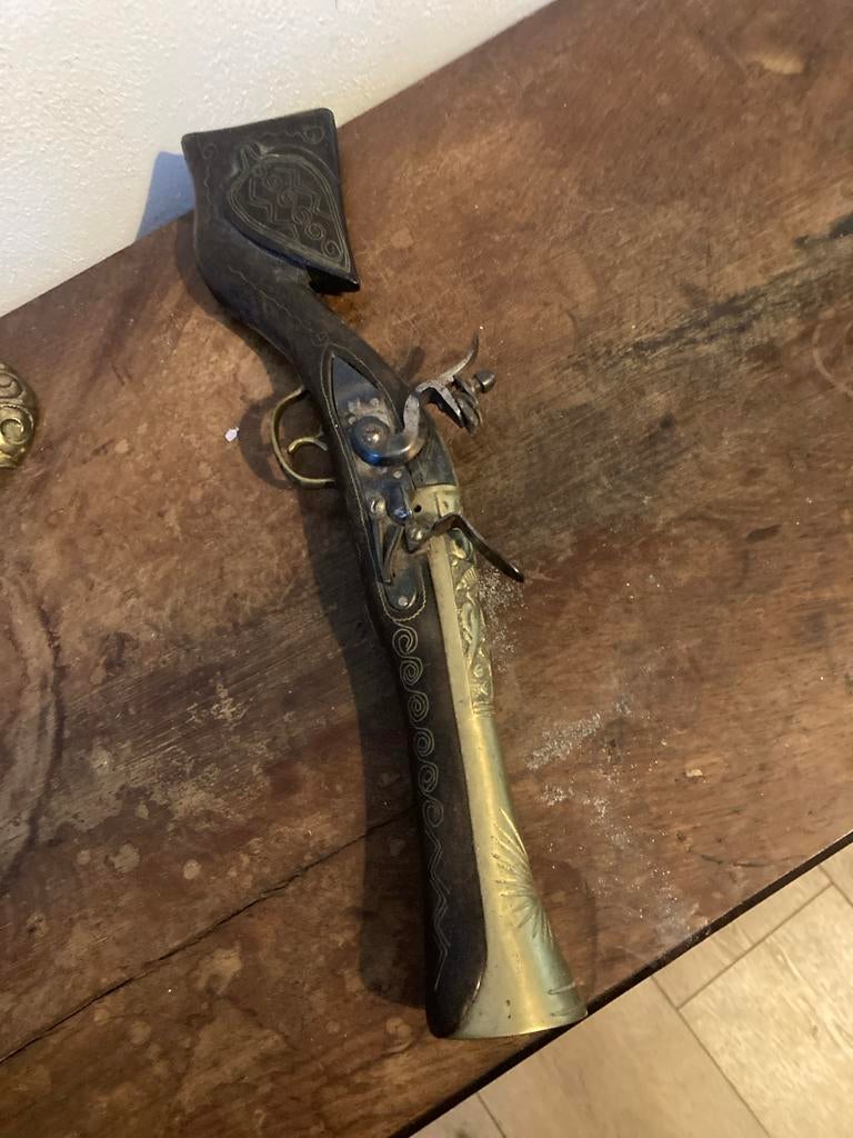 Antiek decoratief vuursteenpistool, Ophalen of Verzenden