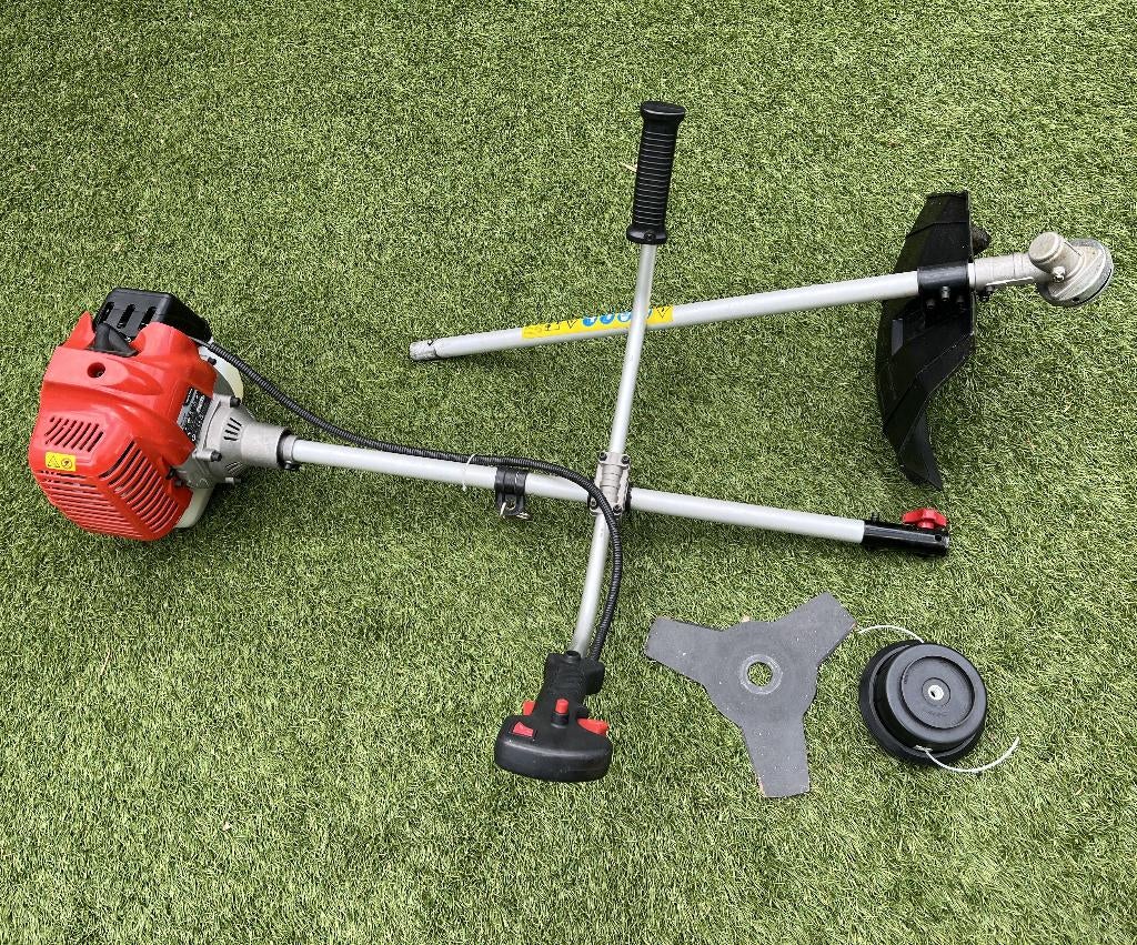 Z,G.A,N. bosmaaier, Ophalen, Zo goed als nieuw, 10 tot 30 cm, Benzine