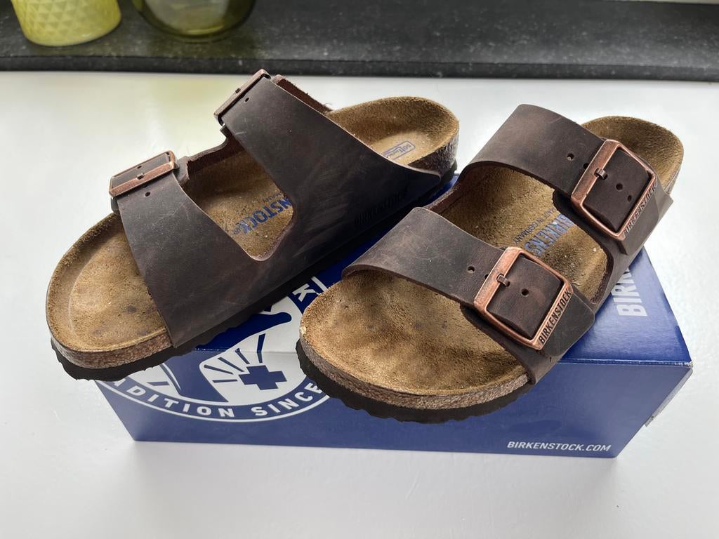 Birkenstock Arizona geoliede nubuck maat 39 small/narrow, Ophalen of Verzenden, Nieuw, Bruin, Sandalen of Muiltjes