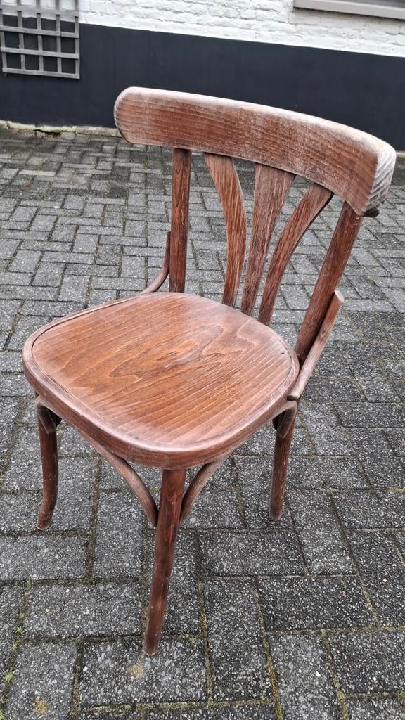 24 thonet cafe bistro stoelen bruin hout + krukken, Huis en Inrichting, Stoelen, Gebruikt, Bruin, Ophalen of Verzenden, Vijf, Zes of meer stoelen