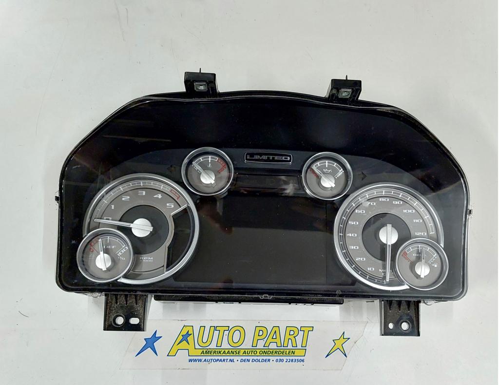 Dodge Ram Diesel dashboard klok 2017, Gebruikt, PO Box 21-8004 | Auburn Hills, MI 48321-8004, Amerikaanse onderdelen, Ophalen of Verzenden