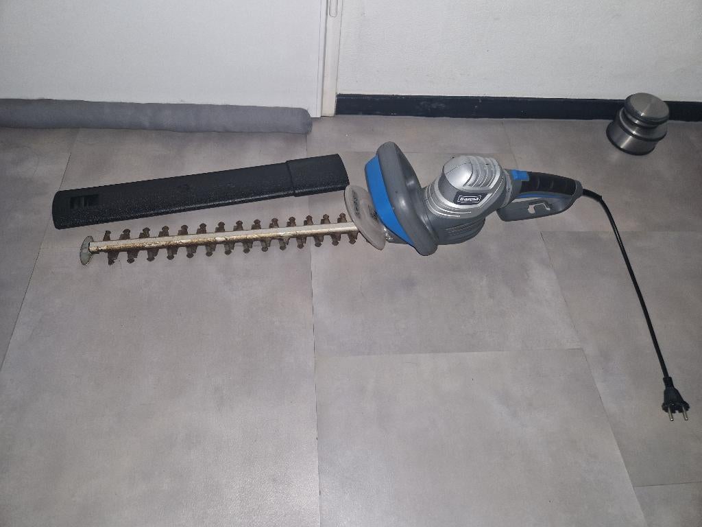 heggeschaar gamma 50 cm scharen kantelbaar 100 db, Tuin en Terras, Heggenscharen, Ophalen, Gebruikt, Elektrisch