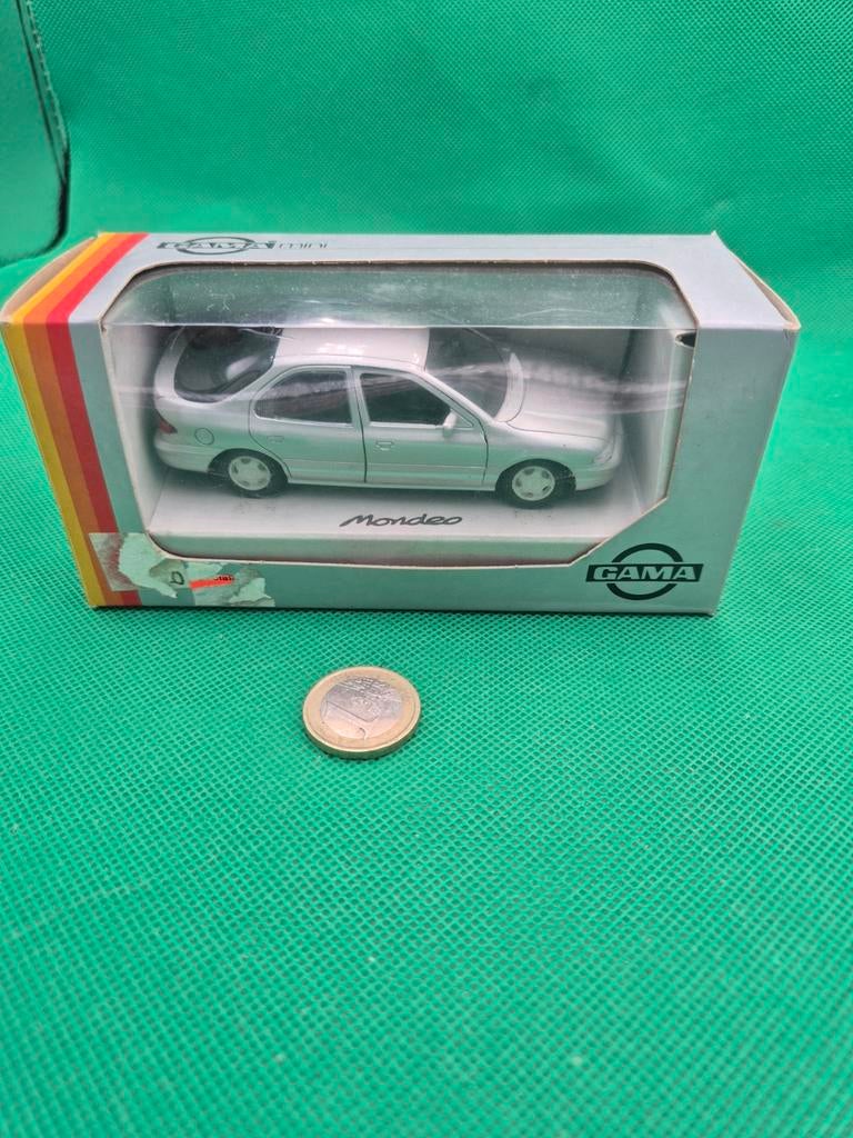 207 Ford Mondeo 1/43 Gama, Ophalen of Verzenden, Zo goed als nieuw, Auto, Gama