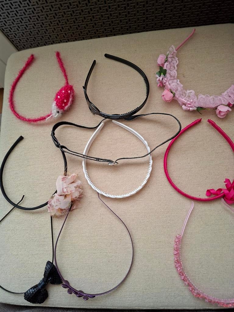 10 stuks diadeem, Ophalen of Verzenden, Zo goed als nieuw, Overige kleuren, Armband