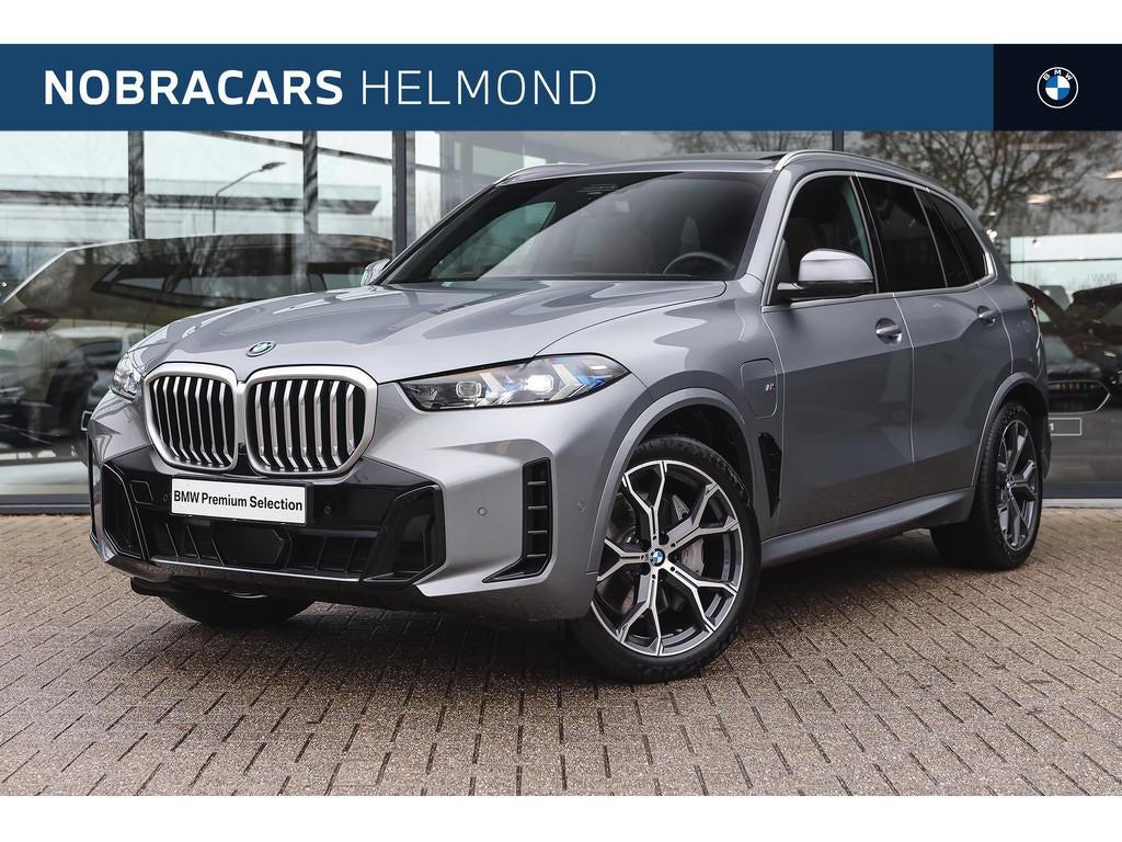 BMW X5 xDrive50e High Executive M Sport Automaat / Panoramad, Gebruikt, 2395 kg, Met garantie (alle), Bedrijf