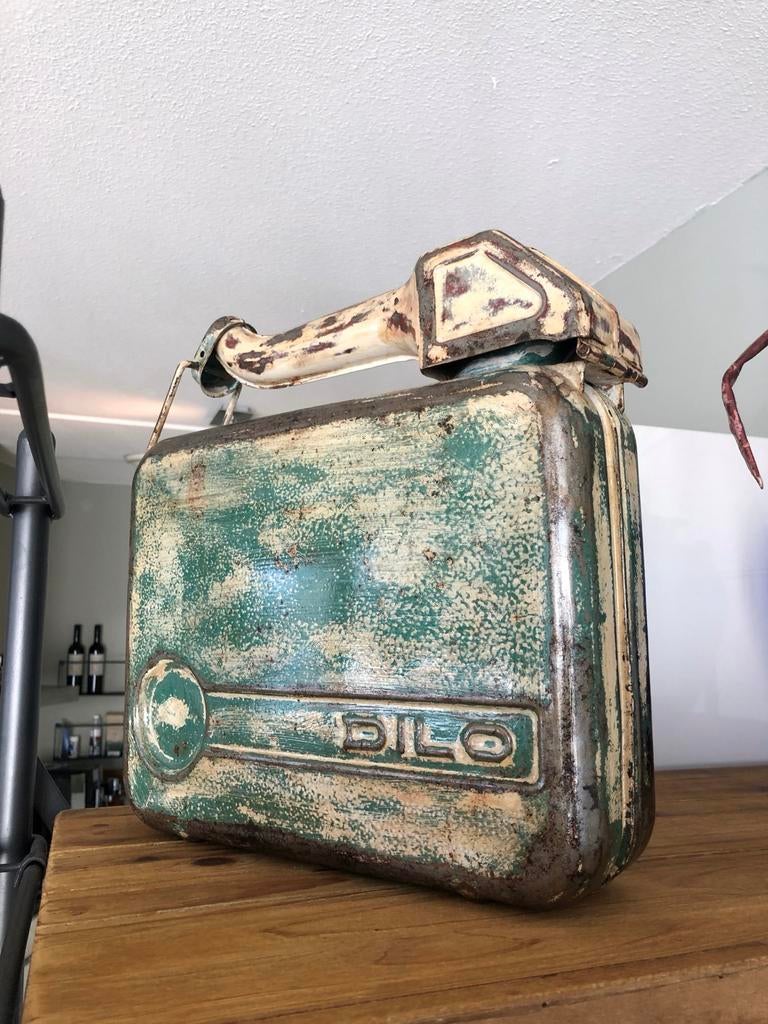 Vintage DILO metalen jerrycan - Decoratief item, Ophalen