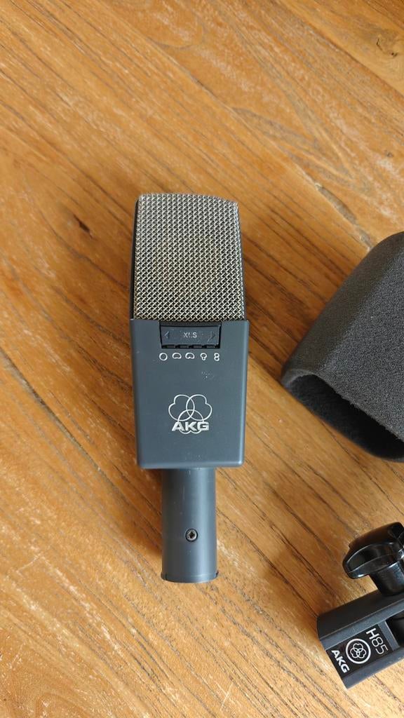AKG C414 B XLS microfoon met shockmount en plopkap, Muziek en Instrumenten, Microfoons, Ophalen of Verzenden, Gebruikt, Studiomicrofoon