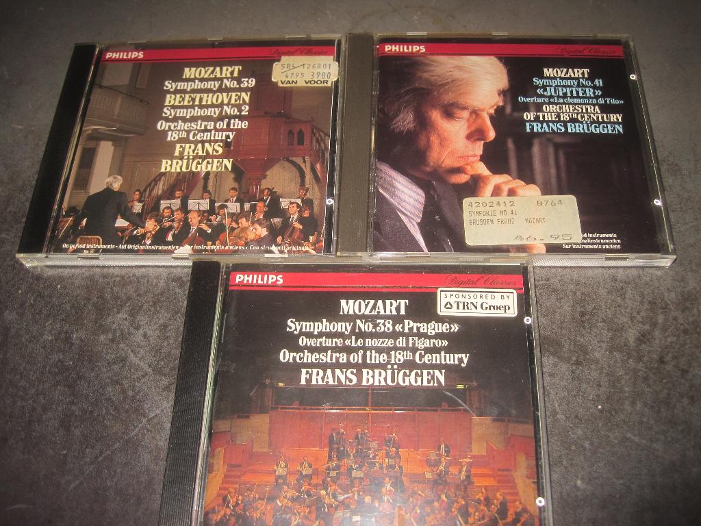 Mozart Symphonies 38/39/41 e.a Frans Bruggen 3xCD op Philips, Cd's en Dvd's, Cd's | Klassiek, Ophalen of Verzenden, Classicisme