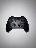 Xbox One Wireless Controller – Xbox & PC, Spelcomputers en Games, Spelcomputers | Xbox | Accessoires, Gebruikt, Ophalen of Verzenden