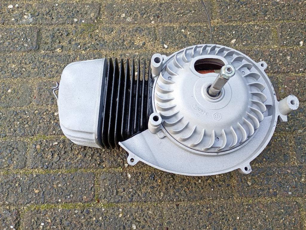 Motorblok Vespa Ciao, Ophalen of Verzenden, Zo goed als nieuw, Blok