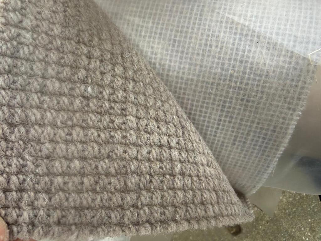 Coupon wol tapijt, Huis en Inrichting, Stoffering | Vloerbedekking, Ophalen, Nieuw, Minder dan 10 m², Tapijt