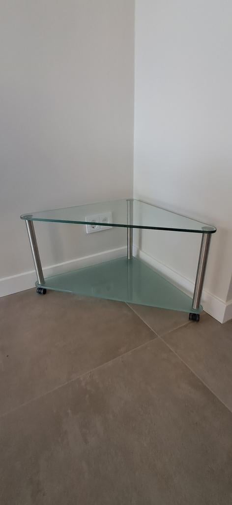 Glazen hoektafeltje, Ophalen, 50 tot 100 cm, 50 tot 100 cm, Zo goed als nieuw