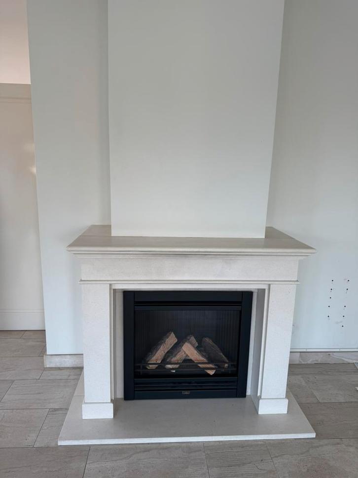 Complete Faber Spectra gashaard met natuurstenen schouw, Huis en Inrichting, Haarden, Gebruikt, Gashaard, Ophalen