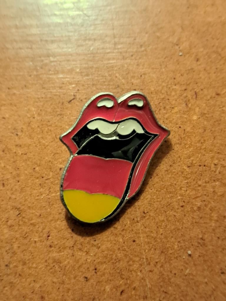 Rolling Stones pin, Verzamelen, Speldjes, Pins en Buttons, Ophalen of Verzenden, Overige onderwerpen