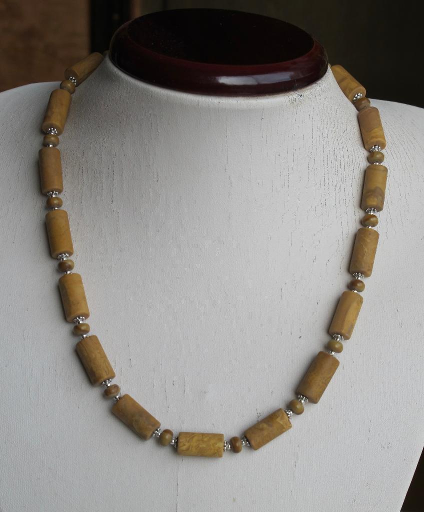 Prachtige ketting met woodstone Jaspis, Bruin, Verzenden, Nieuw, Steen of Mineraal
