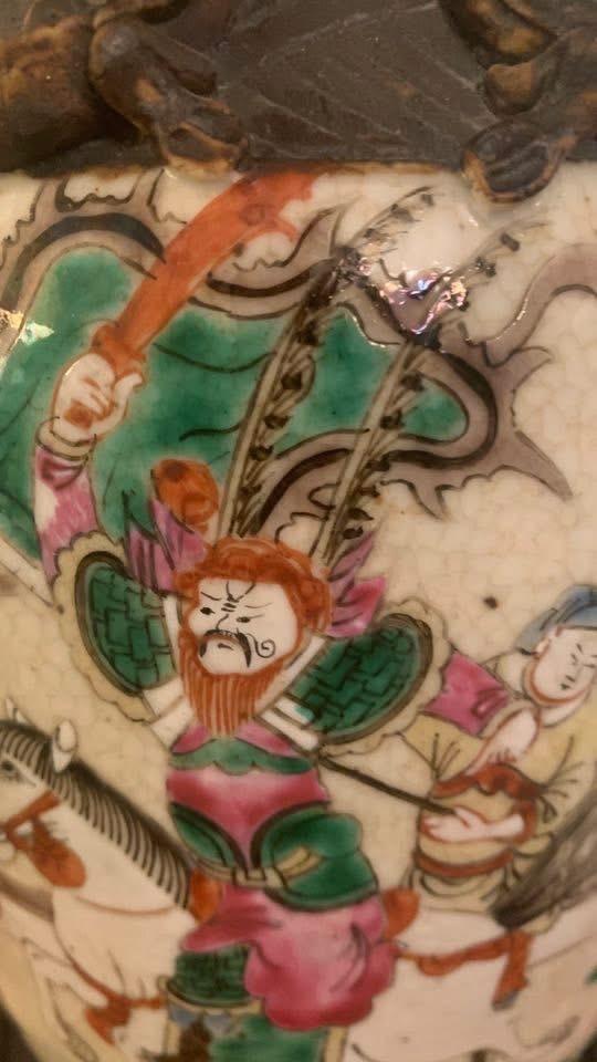 ANTIQUE ITEMS NANKING COLLECTION  THEY ARE STILL IN PER, Ophalen