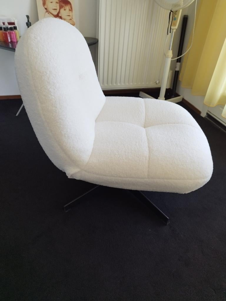 Nieuwe witte TEDDY draaifauteuil, nooit gebruikt., Ophalen, Nieuw