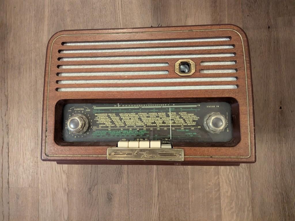 buizenradio, Ophalen