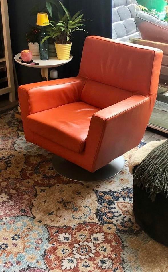 Draaifauteuil retro oranje leer, Huis en Inrichting, Fauteuils, Ophalen, Gebruikt, 50 tot 75 cm, Leer