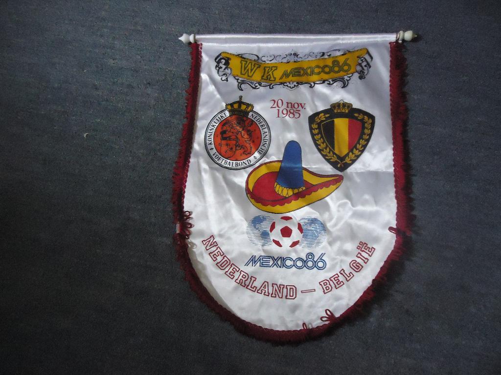 VAAN WK 1986 MEXICO NEDERLAND-BELGIE  43 x 30 cm, Maat XS of kleiner, Verzenden, Nieuw, Shirt