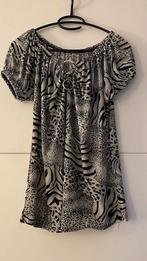 Grijze T-shirt met print, Kleding | Dames, T-shirts, Maat 46/48 (XL) of groter, Ophalen of Verzenden, Zo goed als nieuw, Korte mouw