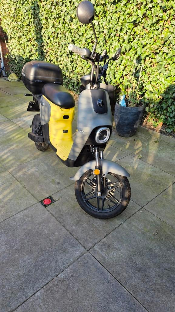 Segway B110S snorscooter, Fietsen en Brommers, Snorfietsen en Snorscooters, Elektrisch, Zo goed als nieuw, Ophalen, Overige merken