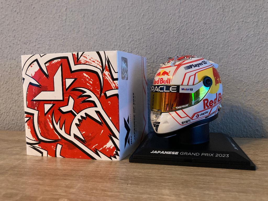 ✅ Max Verstappen 1:4 helm Japan GP 2023 Red Bull Racing RB19, Ophalen of Verzenden, Nieuw, Formule 1
