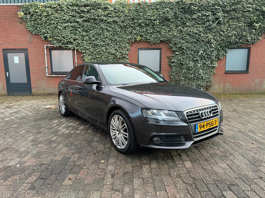 Audi A4 2.0 TDI | 143PK | Cruise | Trekhaak | NAP | 6-Bak, Voorwielaandrijving, Euro 5, Stof, 1435 kg