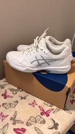 Asics tennisschoenen nieuwstaat, Sport en Fitness, Tennis, Ophalen, Zo goed als nieuw